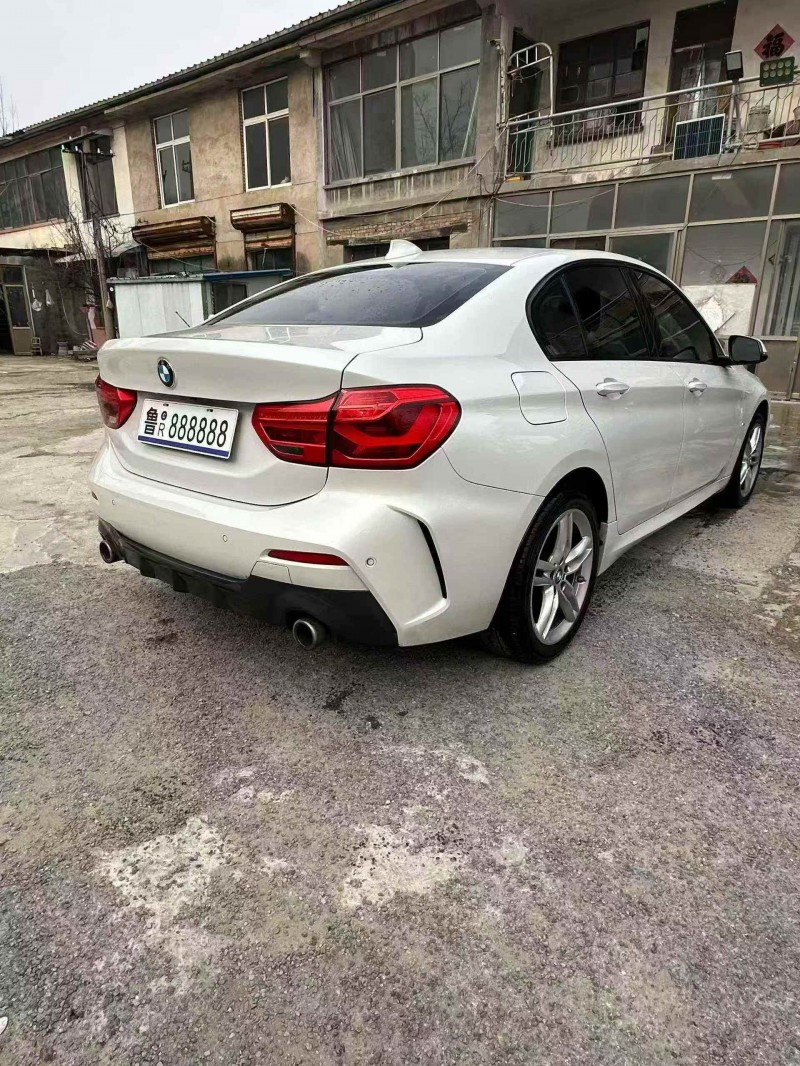 烟台19年宝马1系7