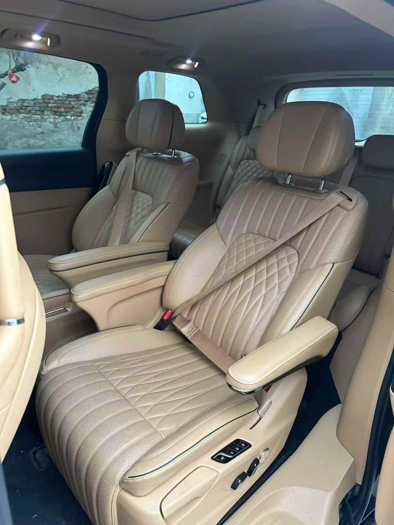 潍坊23年岚图汽车梦想家4