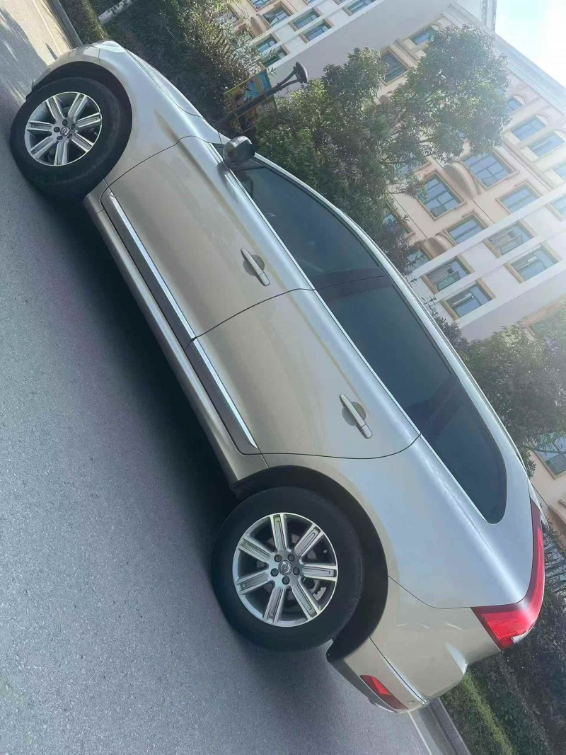 绵阳16年沃尔沃XC607