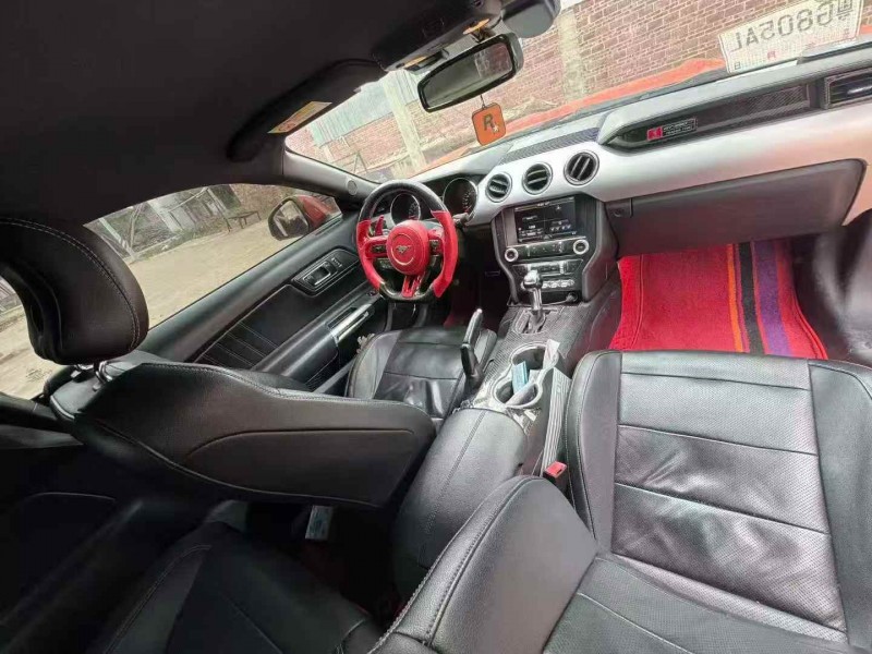 徐州15年福特野马5