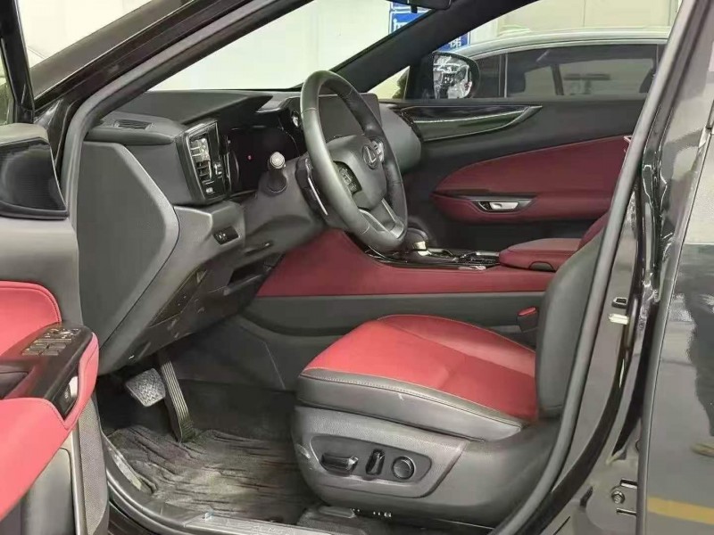 广州24年雷克萨斯NX4