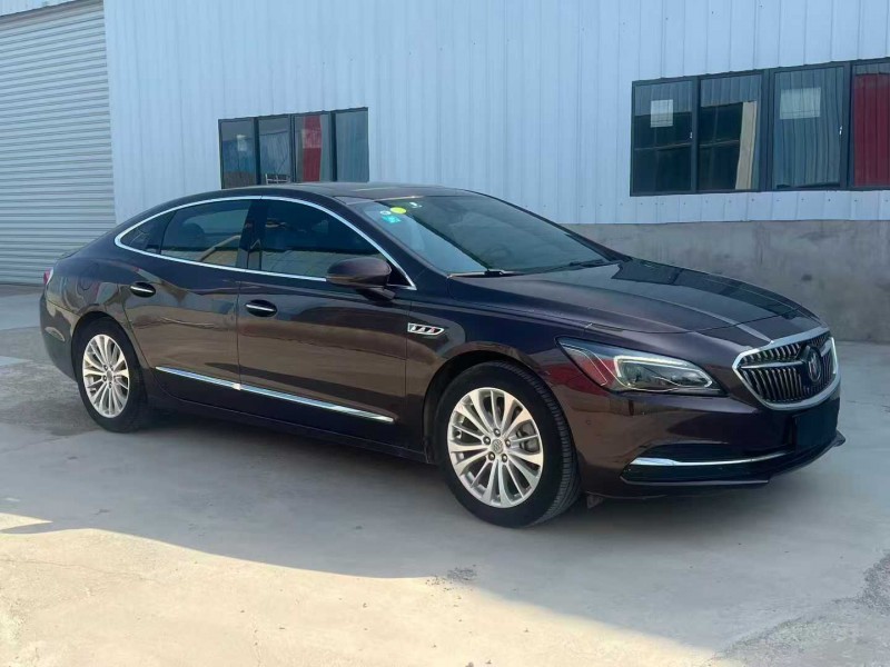 徐州17年别克君威2