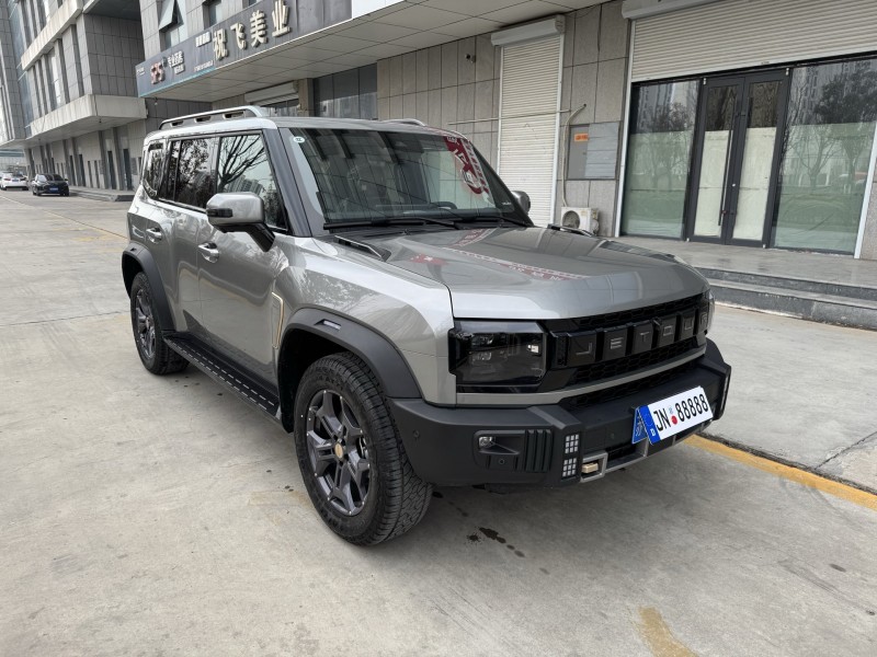 济宁25年奇瑞捷途3