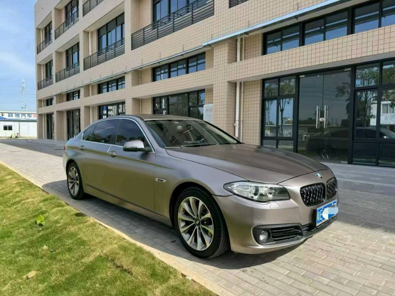 广州16年宝马5系3