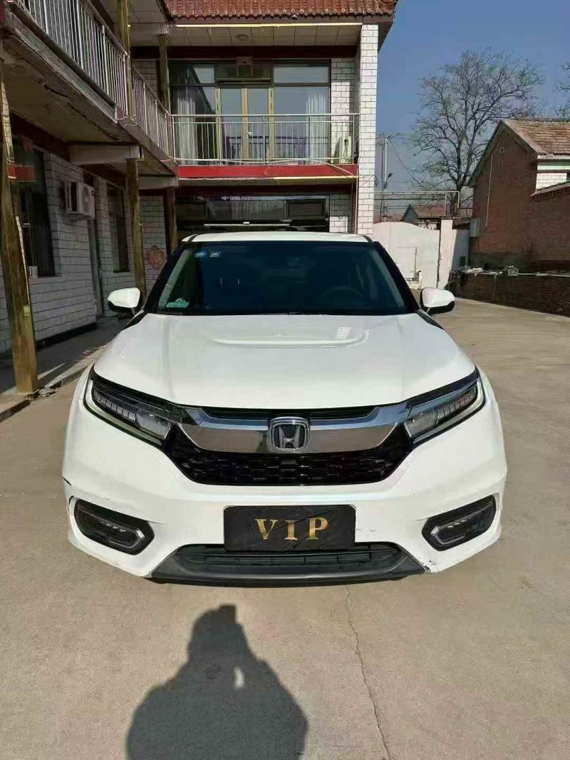 邢台17年本田冠道1