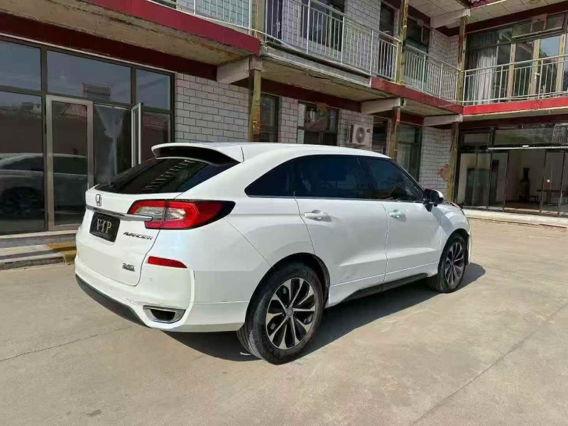 邢台17年本田冠道8