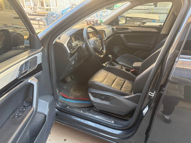 苏州21年大众探岳6