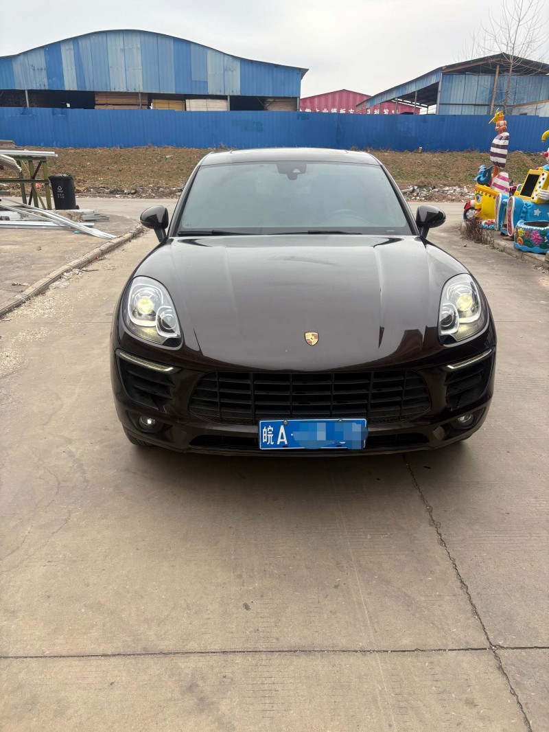 苏州17年保时捷Macan1