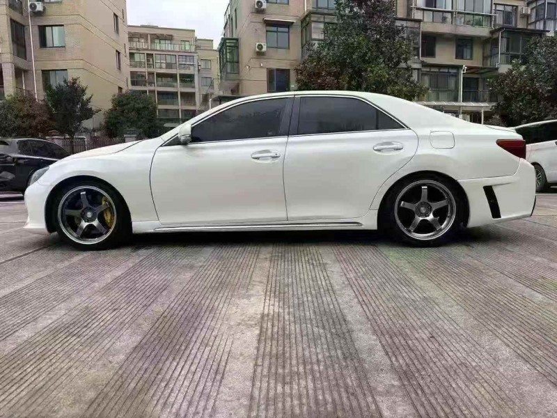 宁波16年丰田锐志5