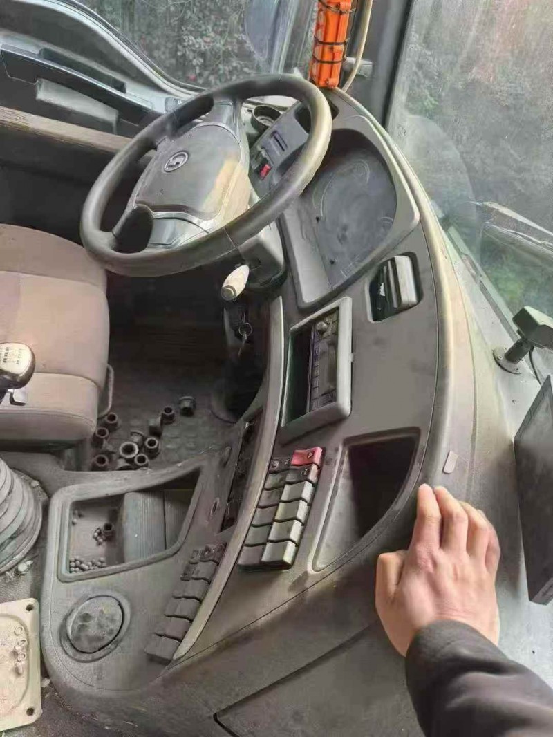 舟山21年陕汽德龙9