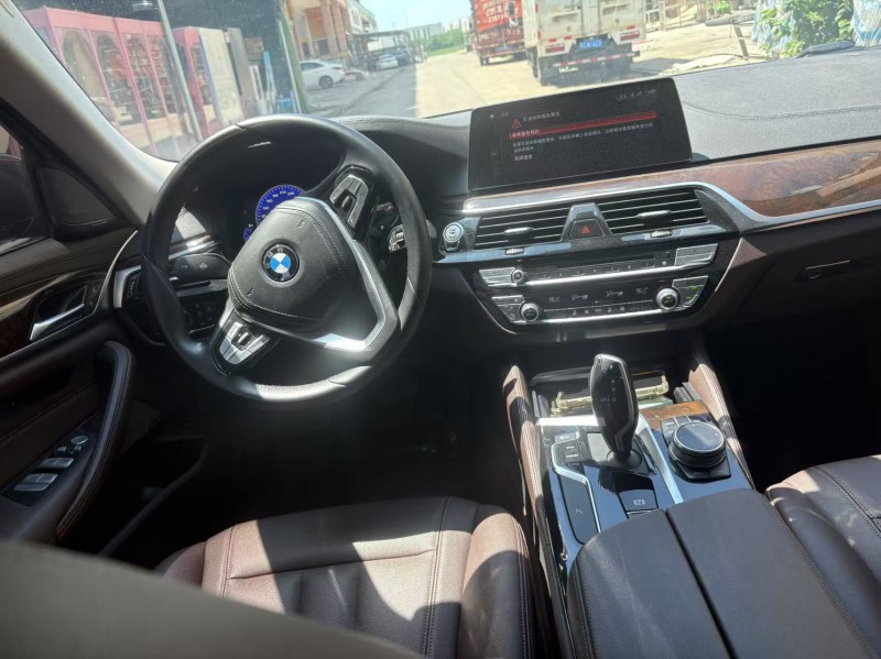 苏州19年宝马5系6