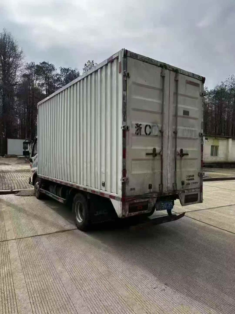 舟山19年江淮新骏铃5