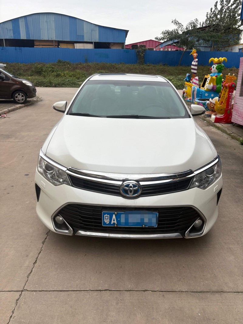 苏州17年丰田凯美瑞1