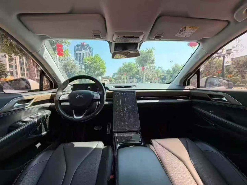 深圳23年小鹏汽车P54