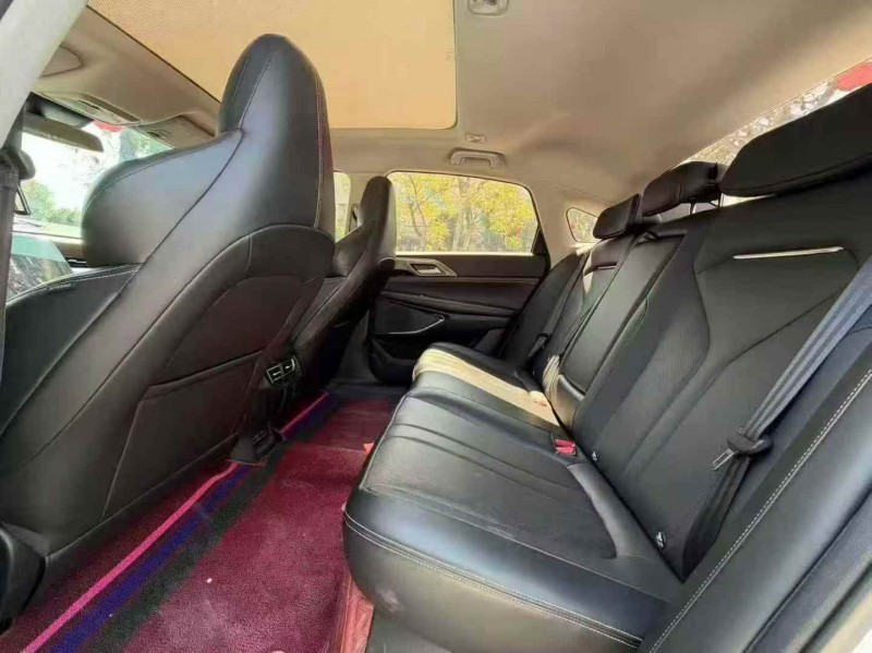 深圳23年小鹏汽车P56