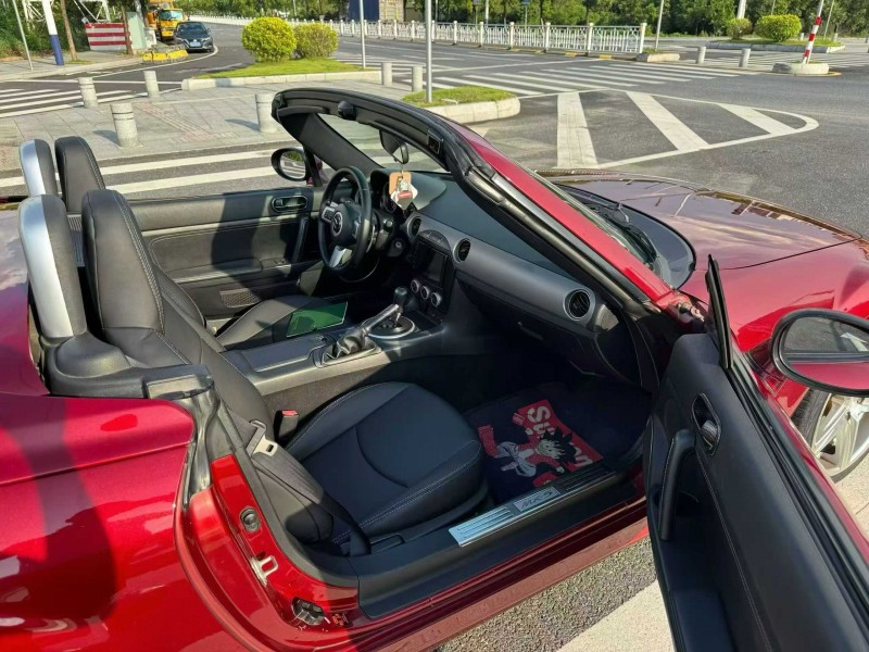 广州10年马自达MX-59