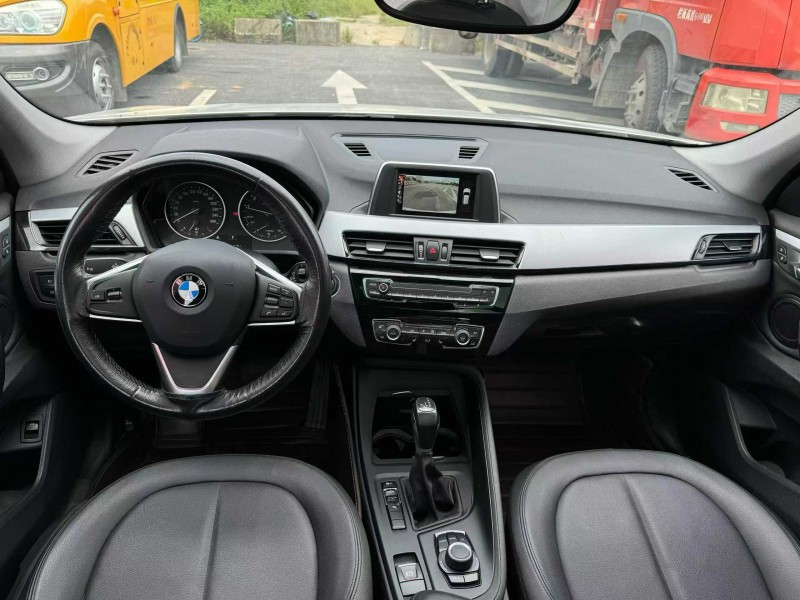 广州16年宝马X19