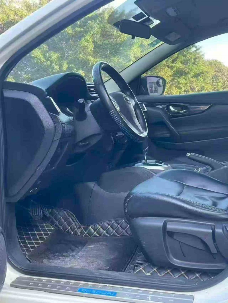 三明16年日产逍客6