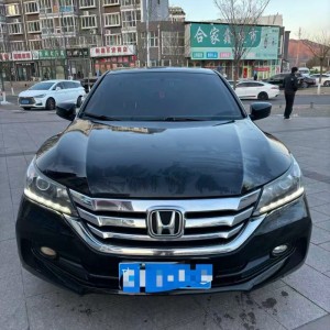 承德14年本田雅阁