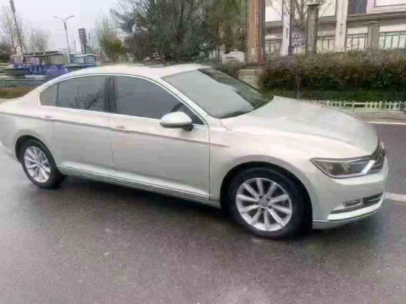 苏州17年大众迈腾3