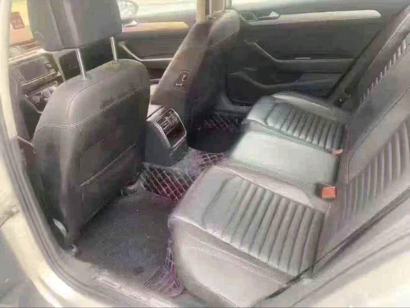 苏州17年大众迈腾4