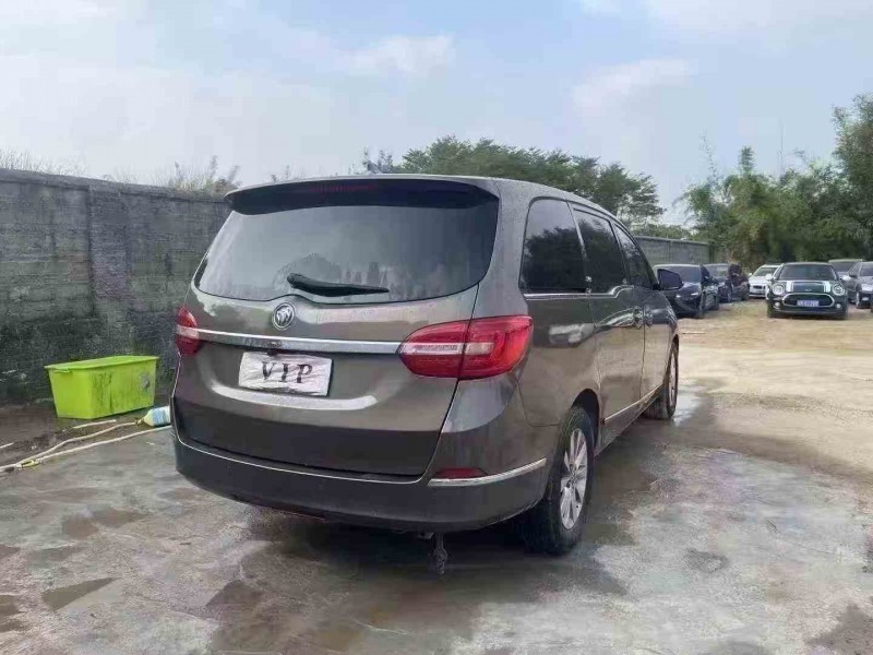 汕头15年别克GL88