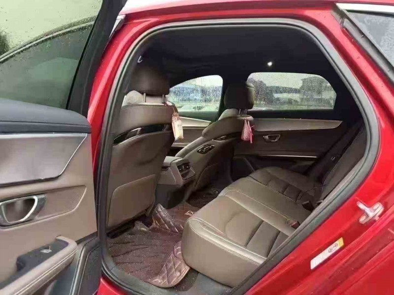 汕头21年比亚迪汉DM2