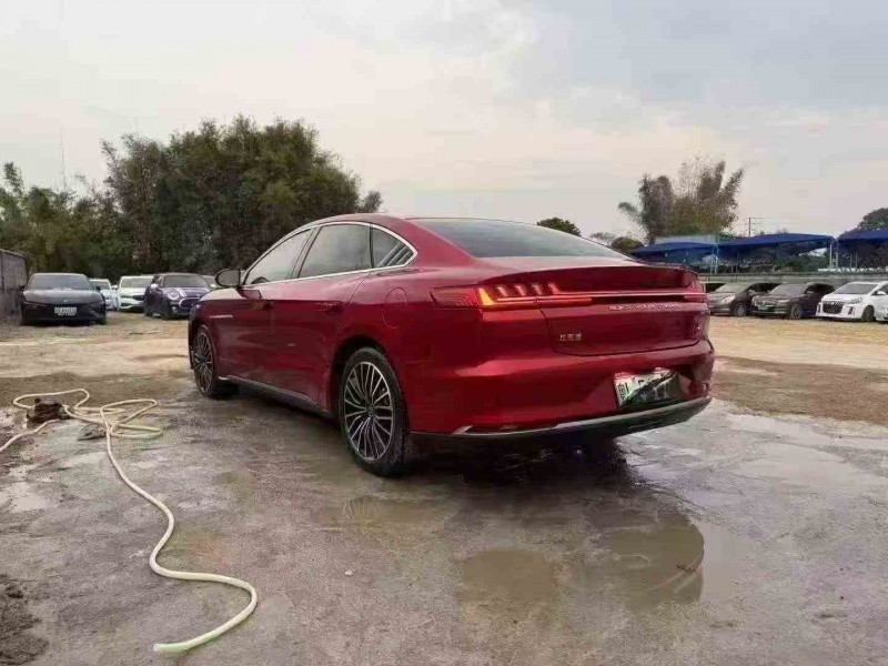 汕头21年比亚迪汉DM7