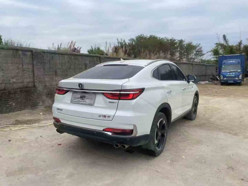 深圳19年长安汽车CS858