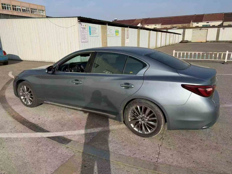 南通18年英菲尼迪Q507