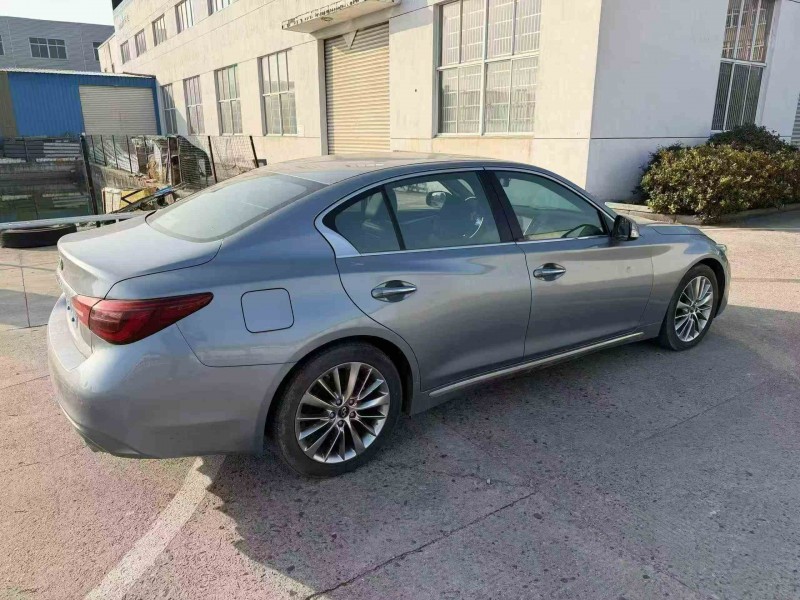 南通18年英菲尼迪Q508