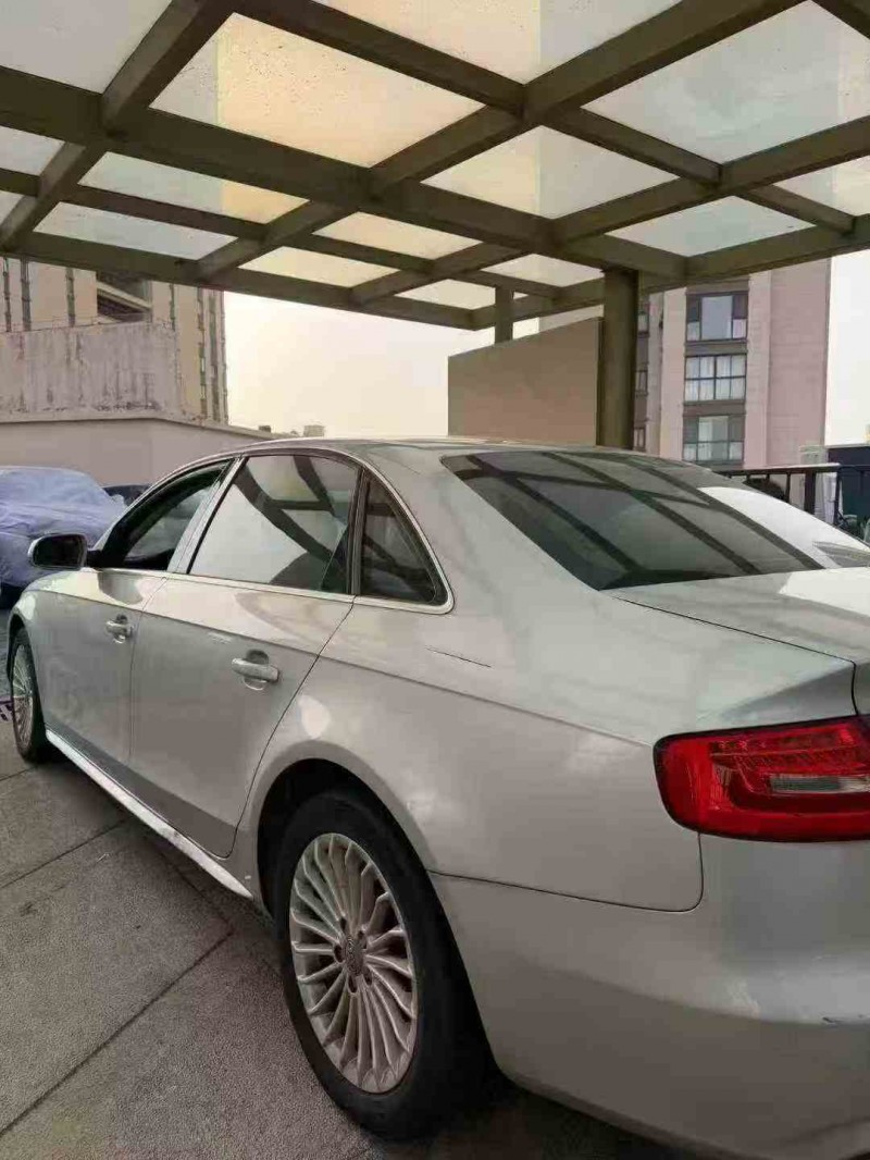 徐州15年奥迪A4L8