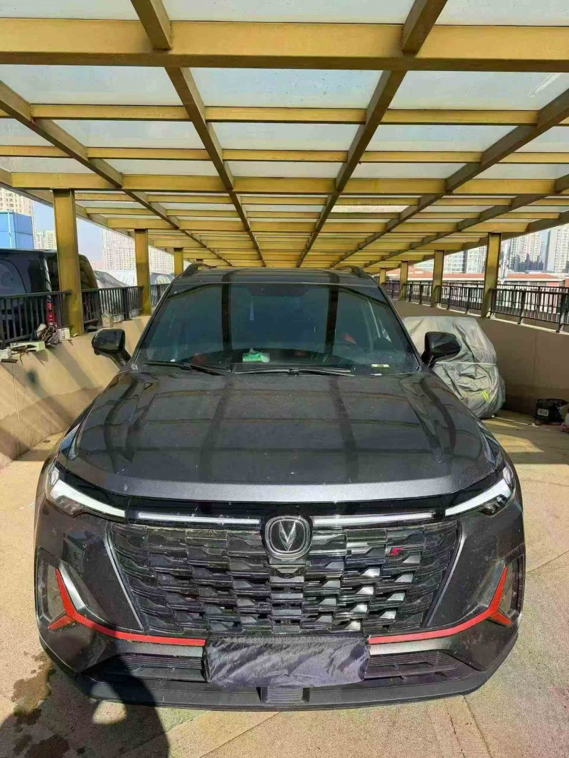 苏州25年长安汽车CS351