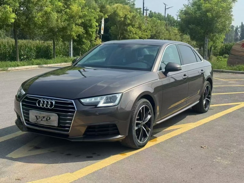 新乡17年奥迪A4L3