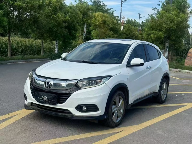 新乡21年本田缤智3