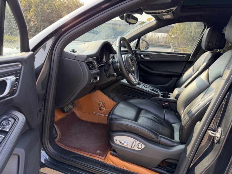 盐城18年保时捷Macan7