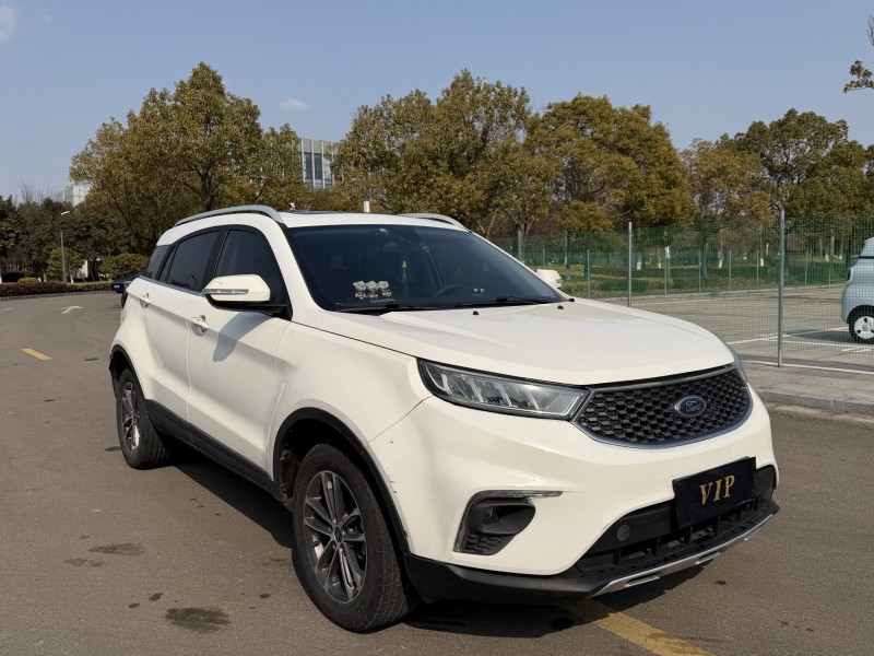 盐城19年福特领界3