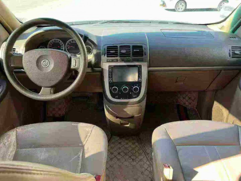 临沂14年别克GL86