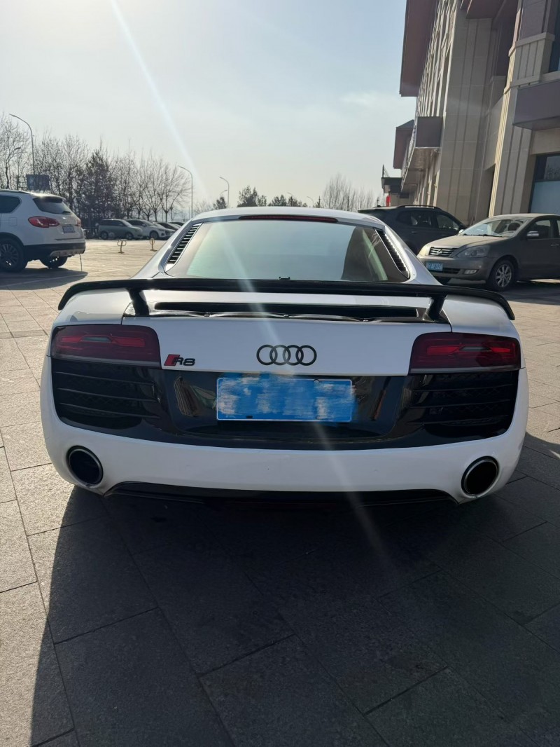 承德16年奥迪R89