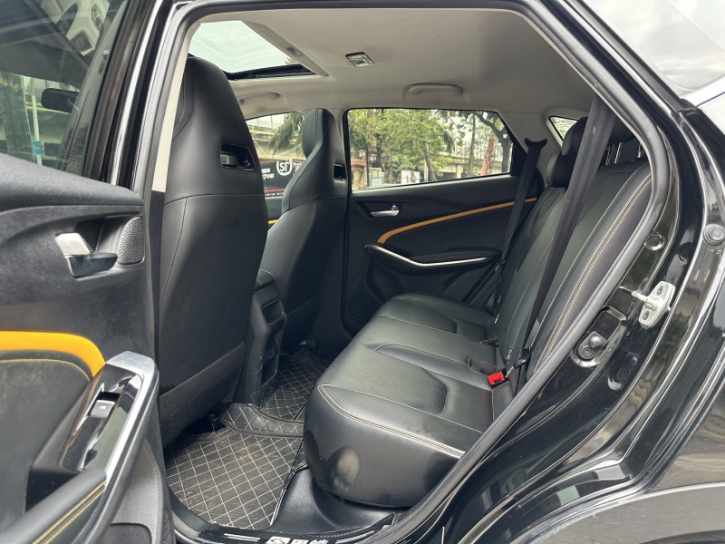 东莞23年江淮思皓5