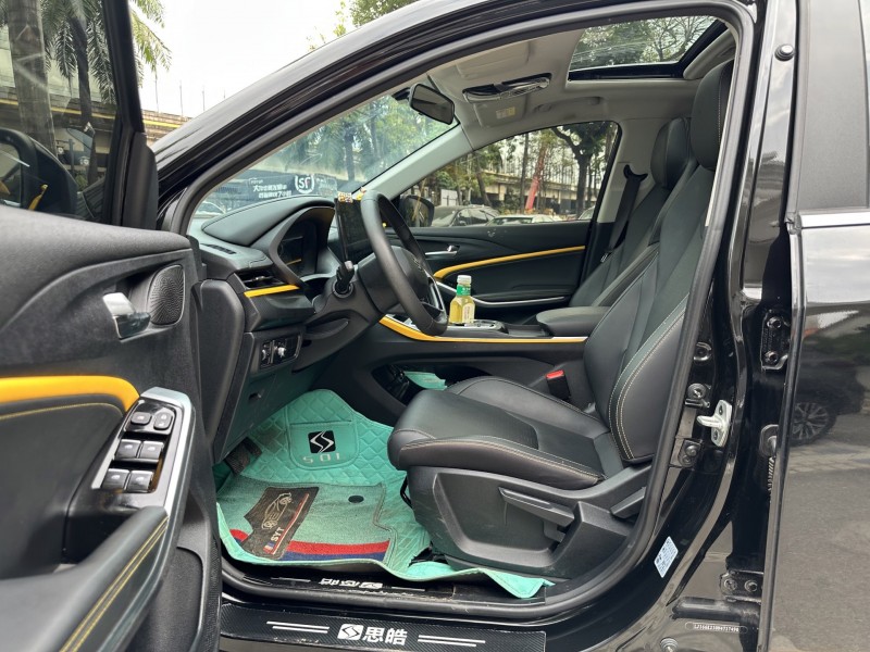 东莞23年江淮思皓6