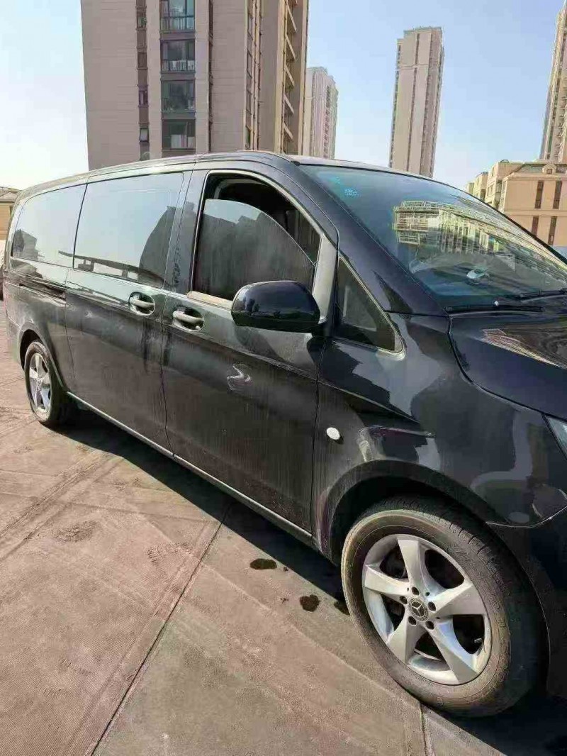 常州20年奔驰威霆2