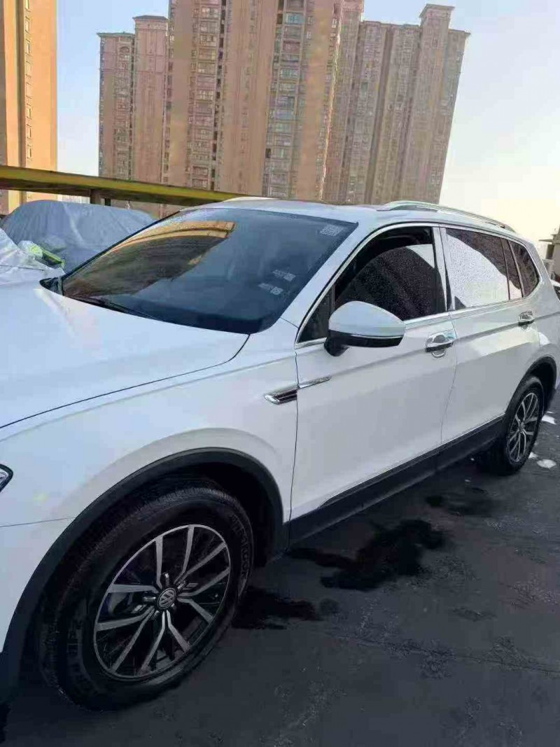 苏州19年大众途观2