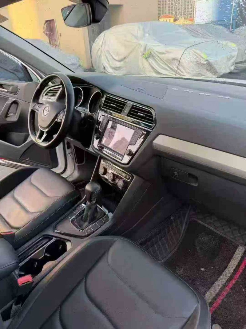 苏州19年大众途观4