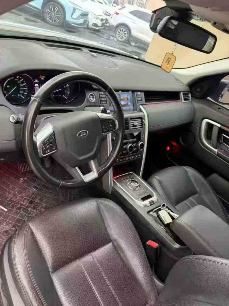 苏州16年路虎发现神行4