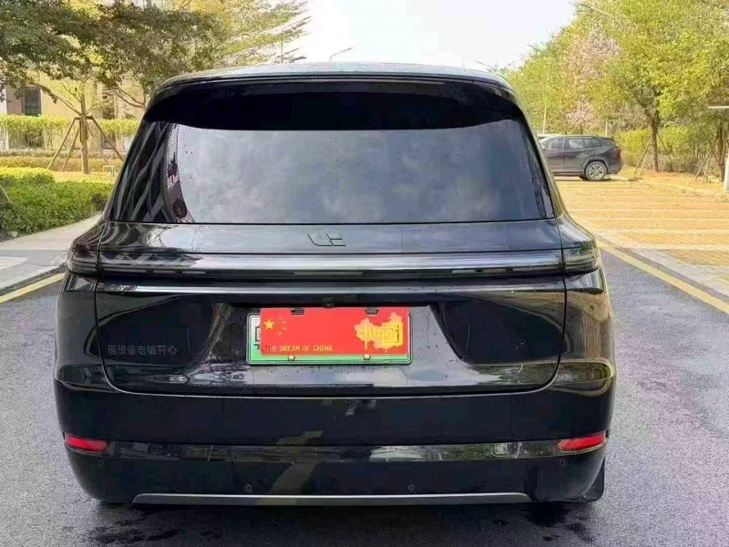 广州23年理想L94