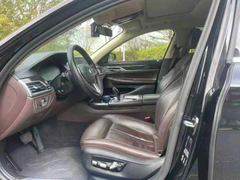 广州20年宝马7系4