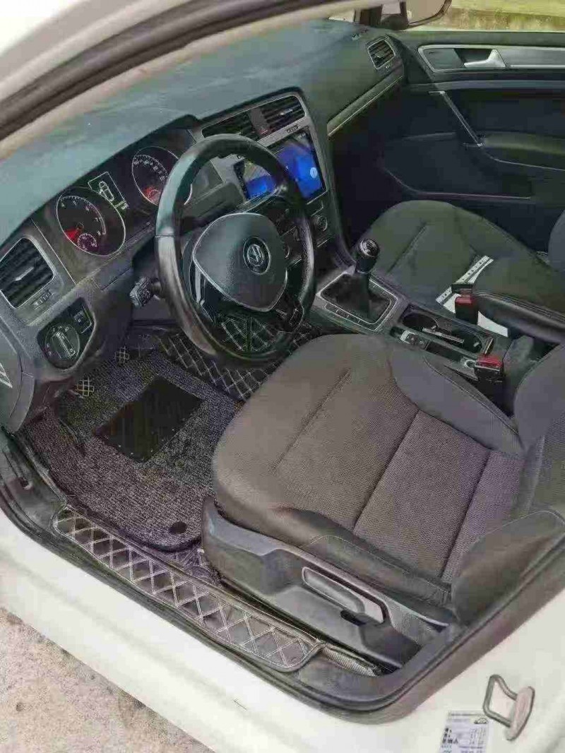 临沂16年大众高尔夫2