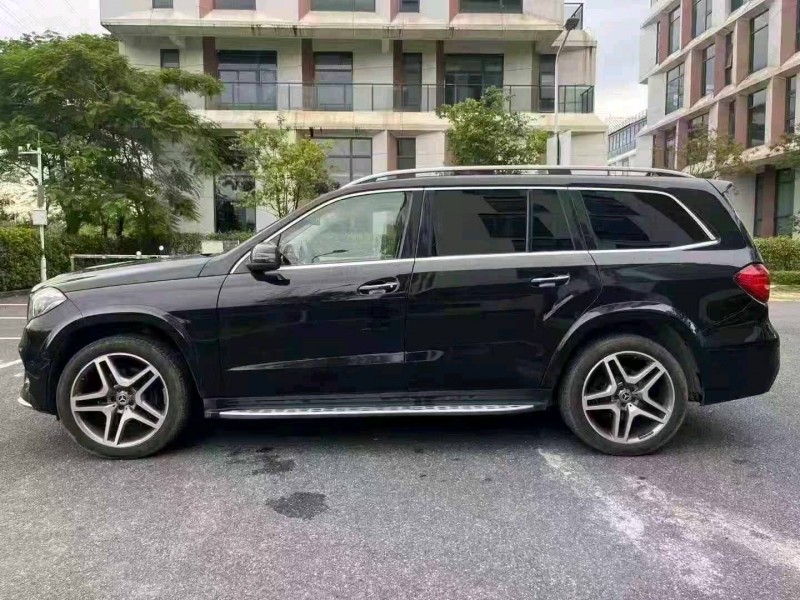 广州18年奔驰GLS4