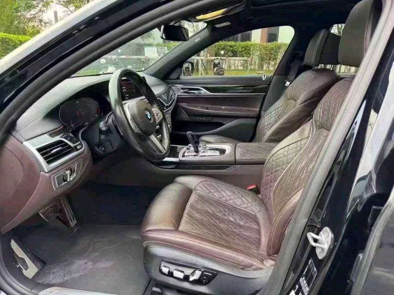 广州19年宝马7系4